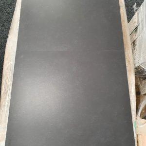 Remoza Black