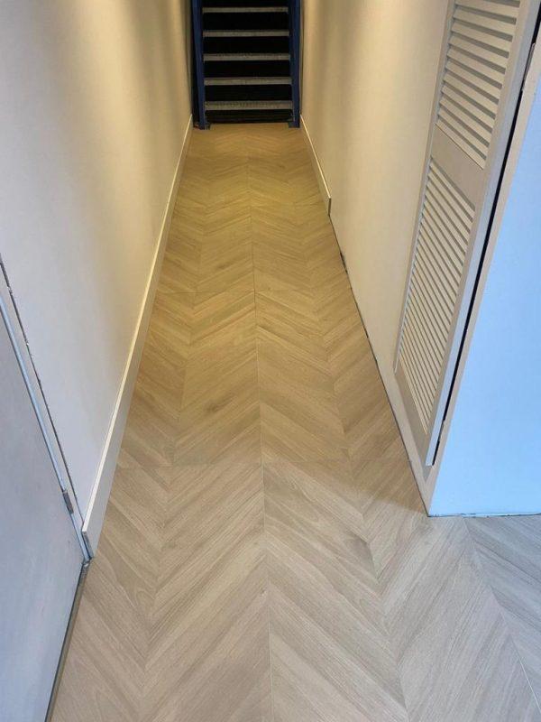 Geo Tiles Ebony Hongaarse Punt Bruin 60x120 - Afbeelding 3